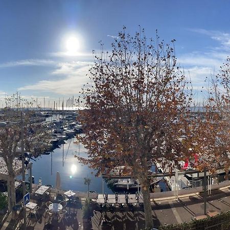 Le Petit Pinson Meerblick Port Golfe-Juan Exterior photo