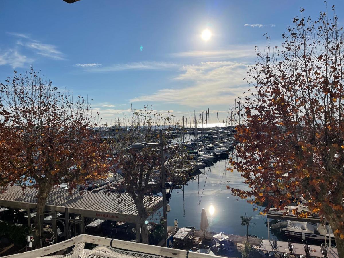 Le Petit Pinson Meerblick Port Golfe-Juan Exterior photo