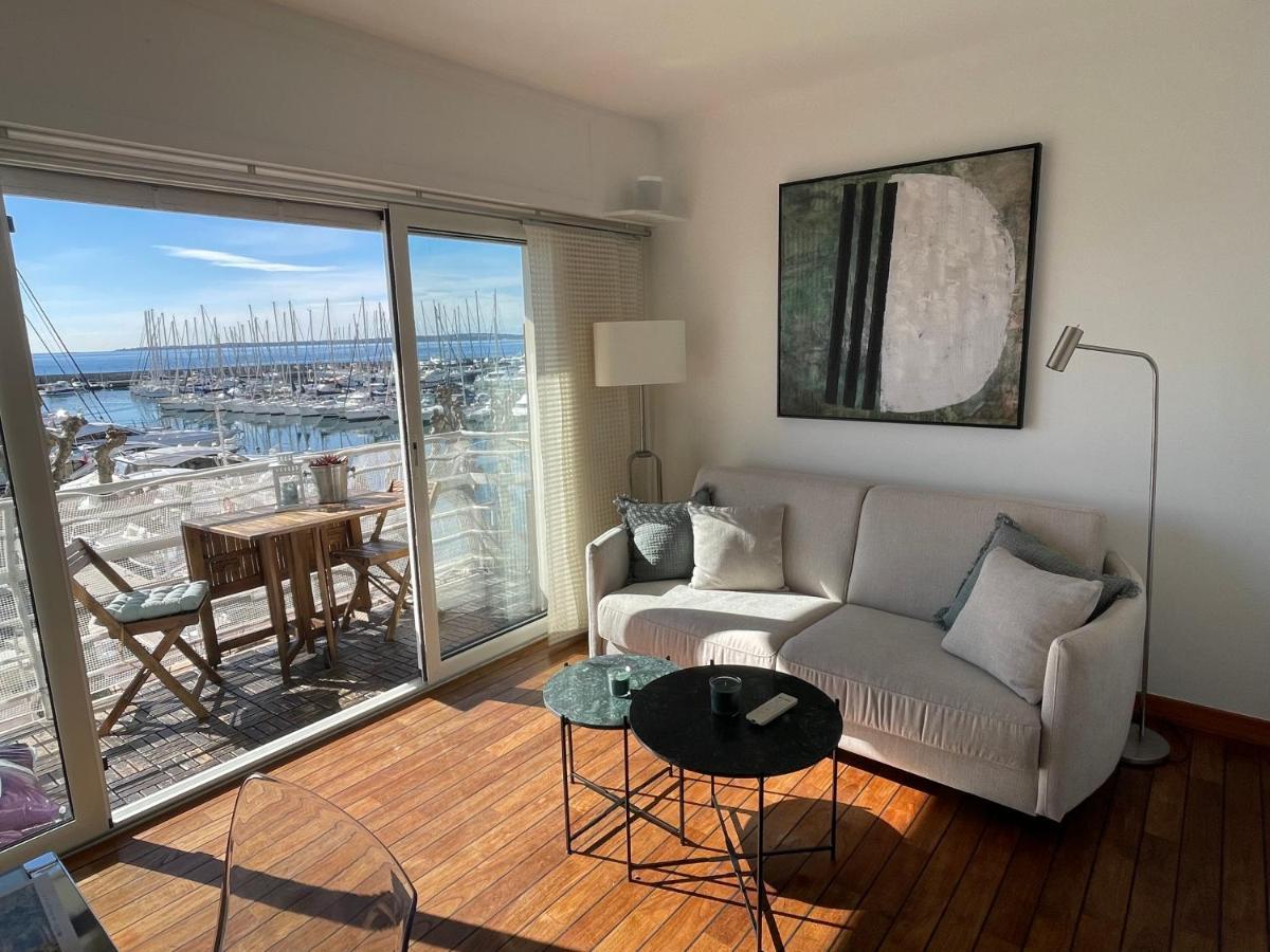 Le Petit Pinson Meerblick Port Golfe-Juan Exterior photo
